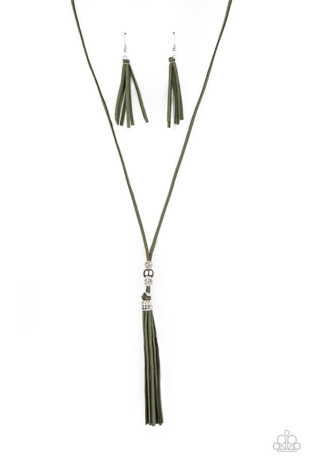 Hold My Tassel Long Green Necklace