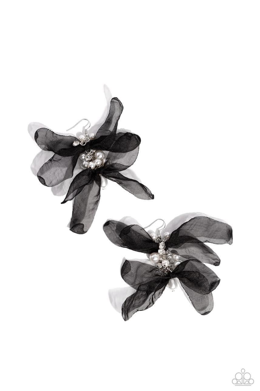 Cosmopolitan Charisma Black Earrings