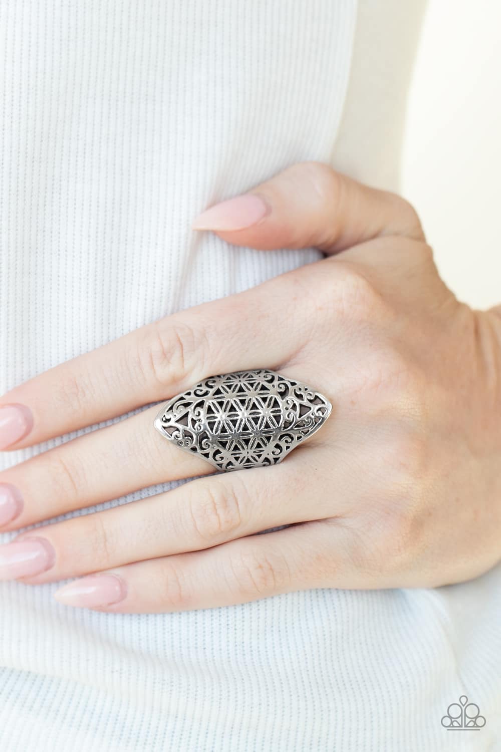 Frill Ride Silver Ring