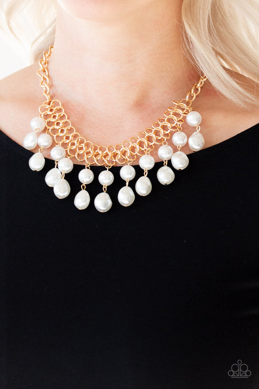 5th Avenue Fleek Gold Pearl Necklace