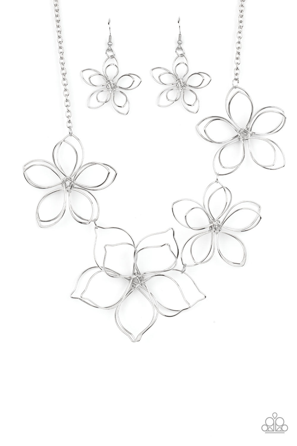 Flower Garden Fashionista Silver Necklace