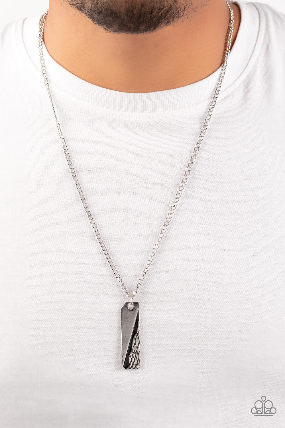 Tag Along Silver Urban Unisex Necklace