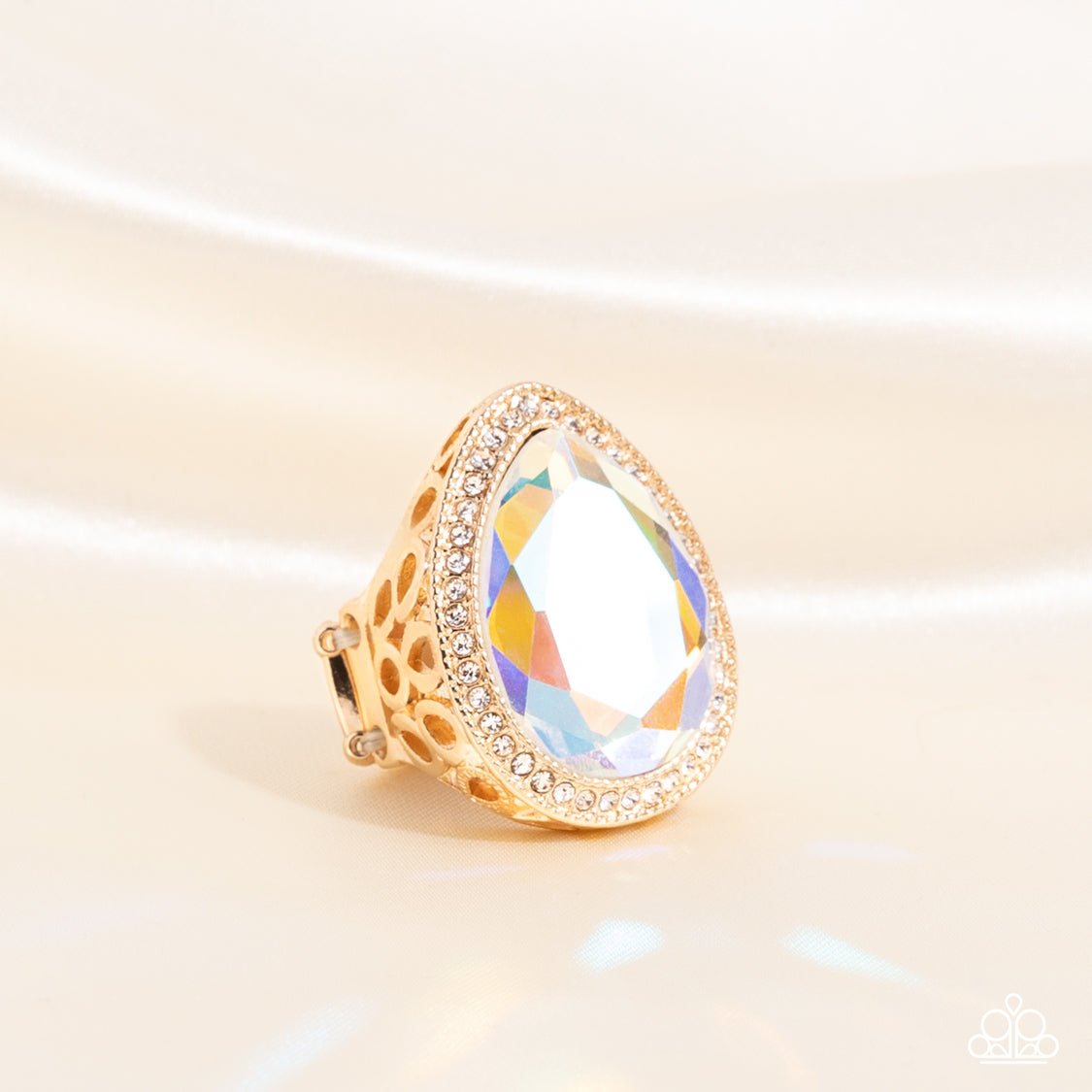 Illuminated Icon Gold Iridescent Ring