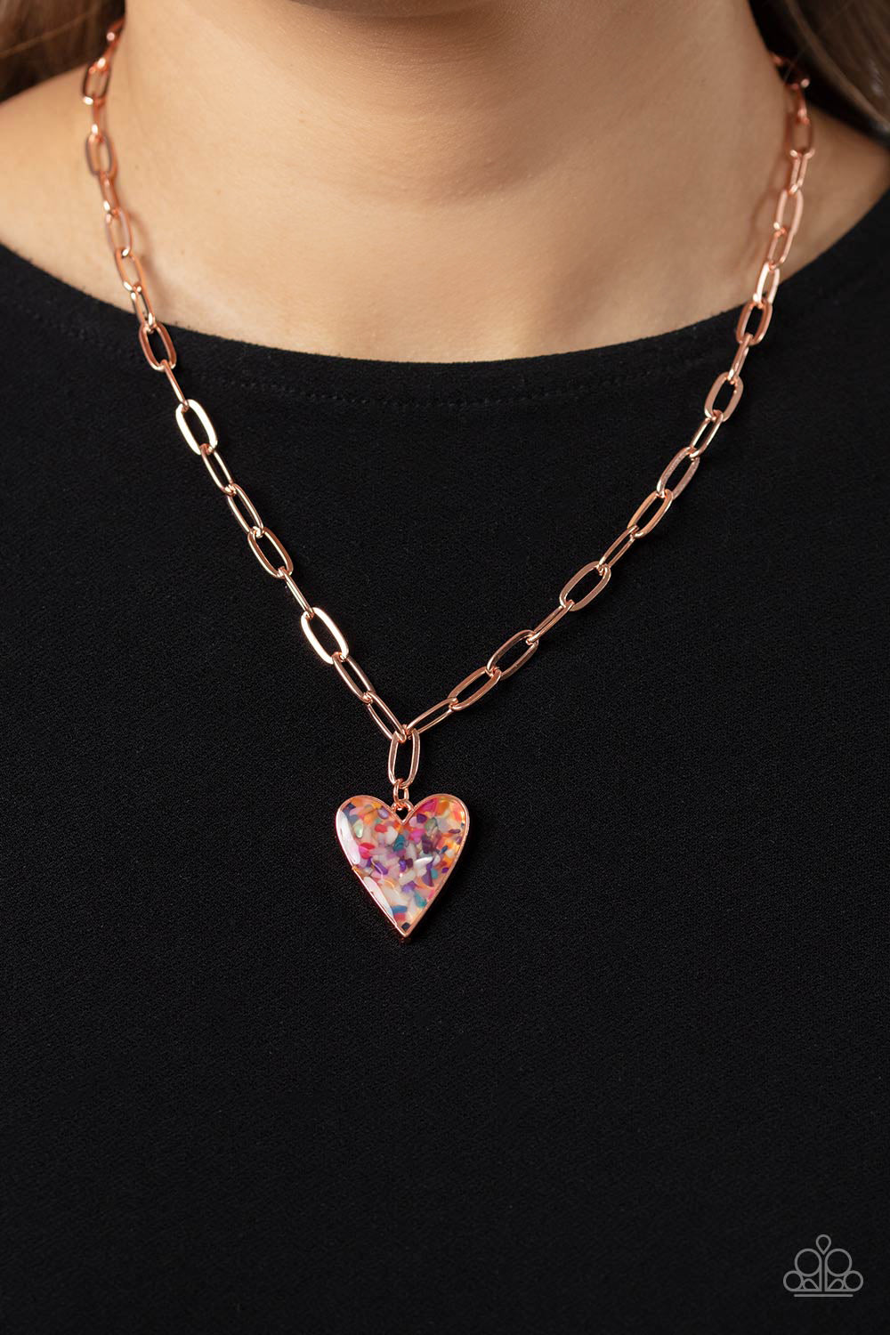 Kiss and SHELL Copper Heart Necklace