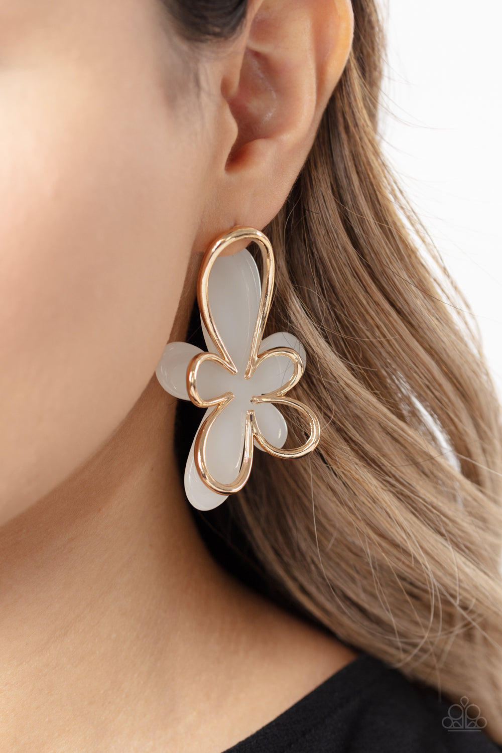 Glimmering Gardens Gold Floral Earrings