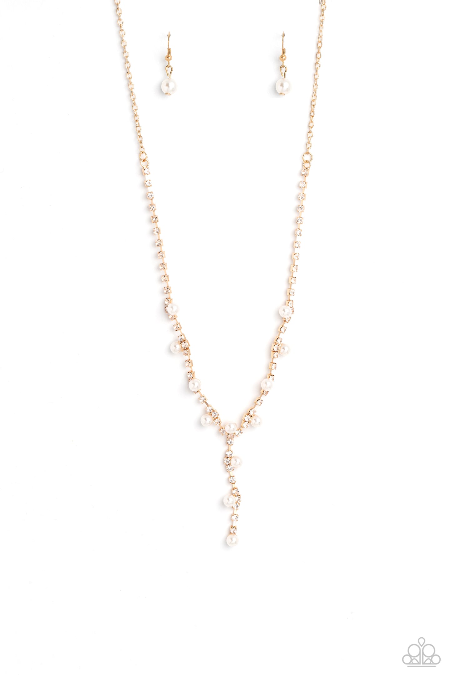 Upper Class Gold Pearl Necklace