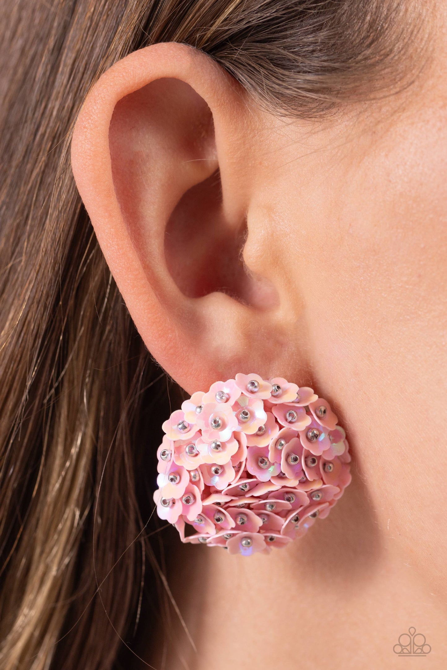 Corsage Character Pink Earrings