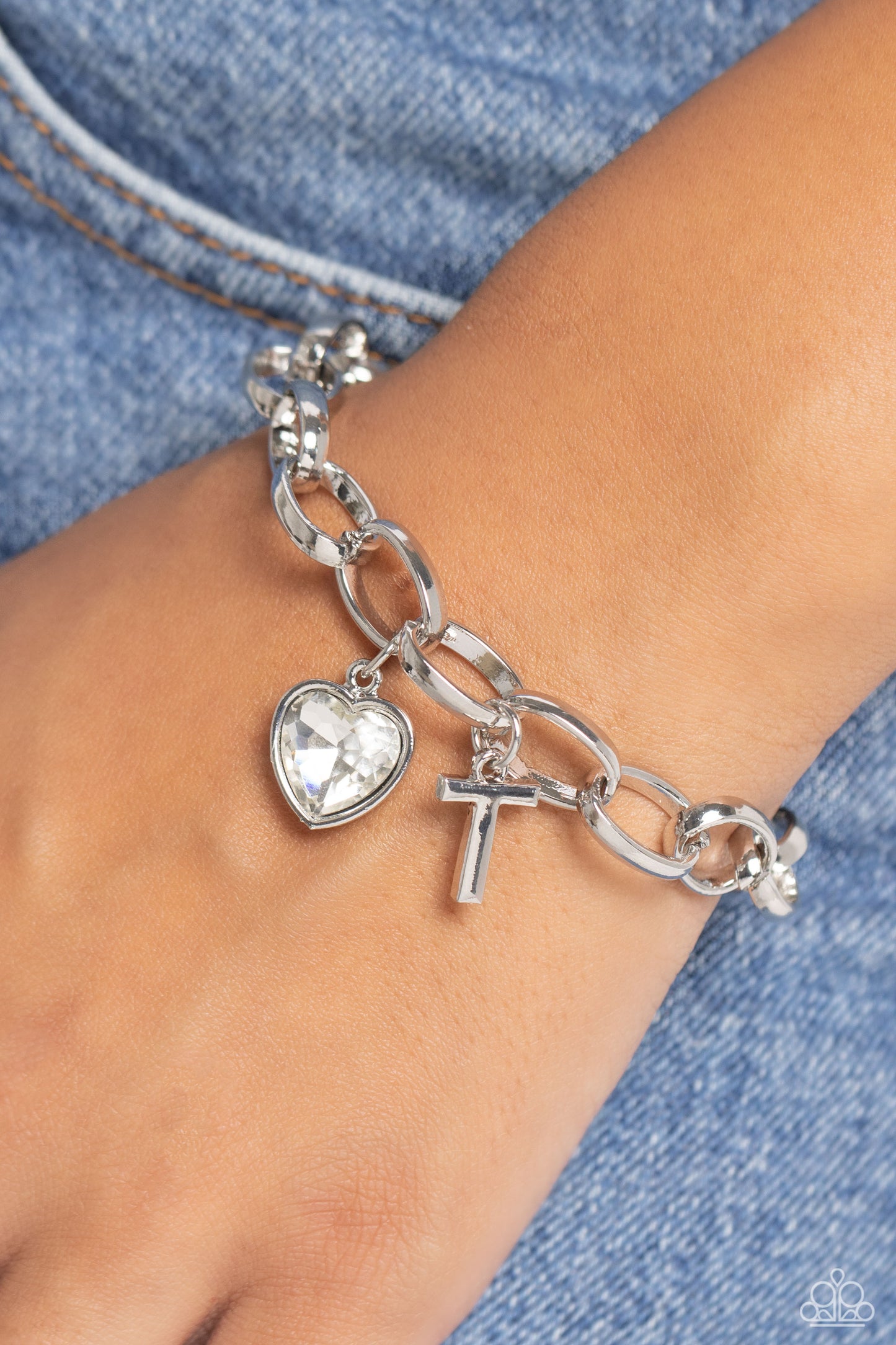 Guess Now Its INITIAL - T - Silver Charm Bracelet