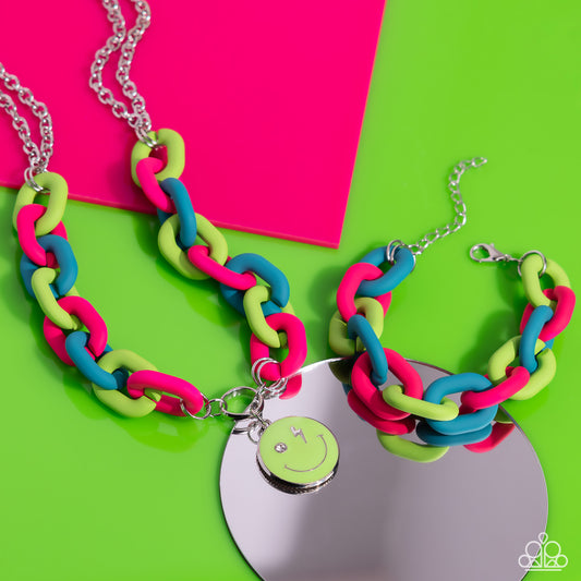 SMILE Green Necklace Set