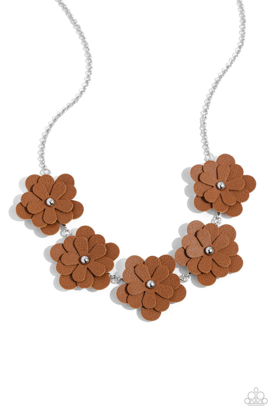 Balance of FLOWER Brown Necklace