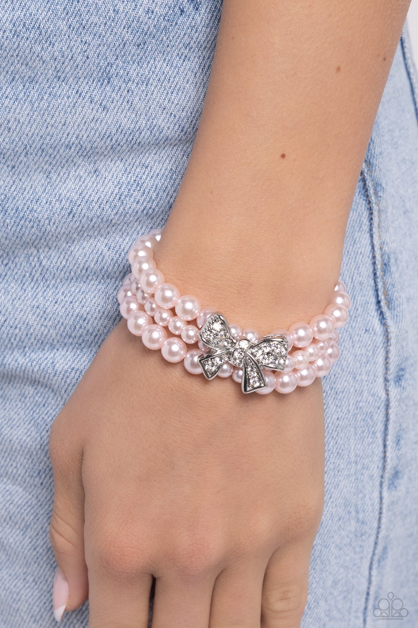 How Do You Do? Pink Pearl Bracelet