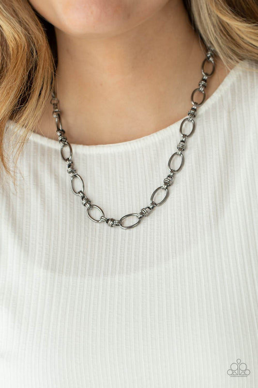 Defined Drama Gunmetal Necklace