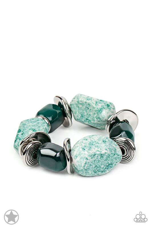 Glaze of Glory Blue Bracelet (Blockbuster)