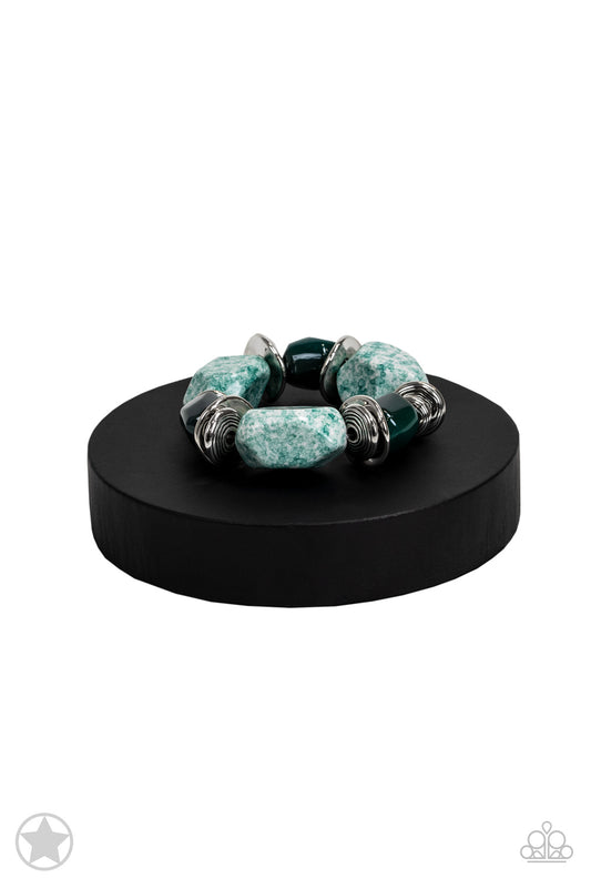 Glaze of Glory Blue Bracelet (Blockbuster)