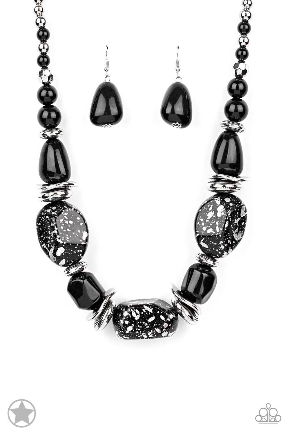 In Good Glazes Black Necklace (Blockbuster)