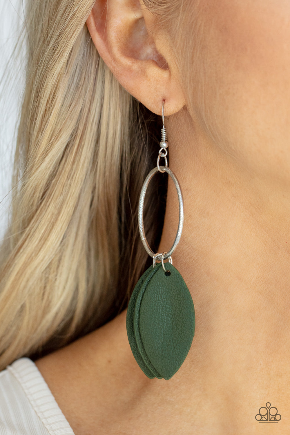 Leafy Laguna Olive Green Earrings