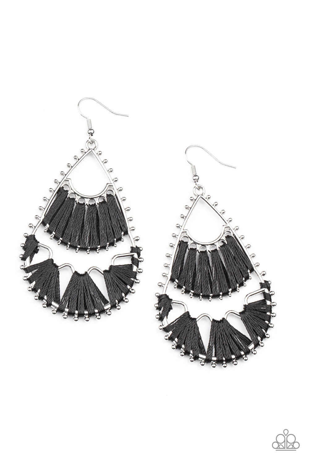 Samba Scene Black Earrings