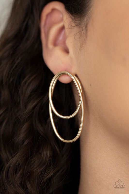 So Oval Dramatic Gold Earrings