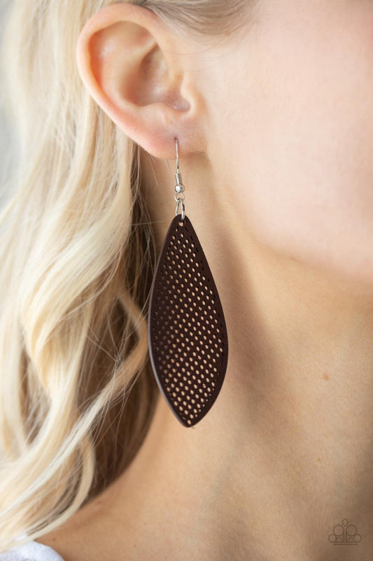 Surf Scene Brown Earrings